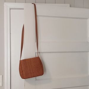 Fossil mini basket weave crossbody